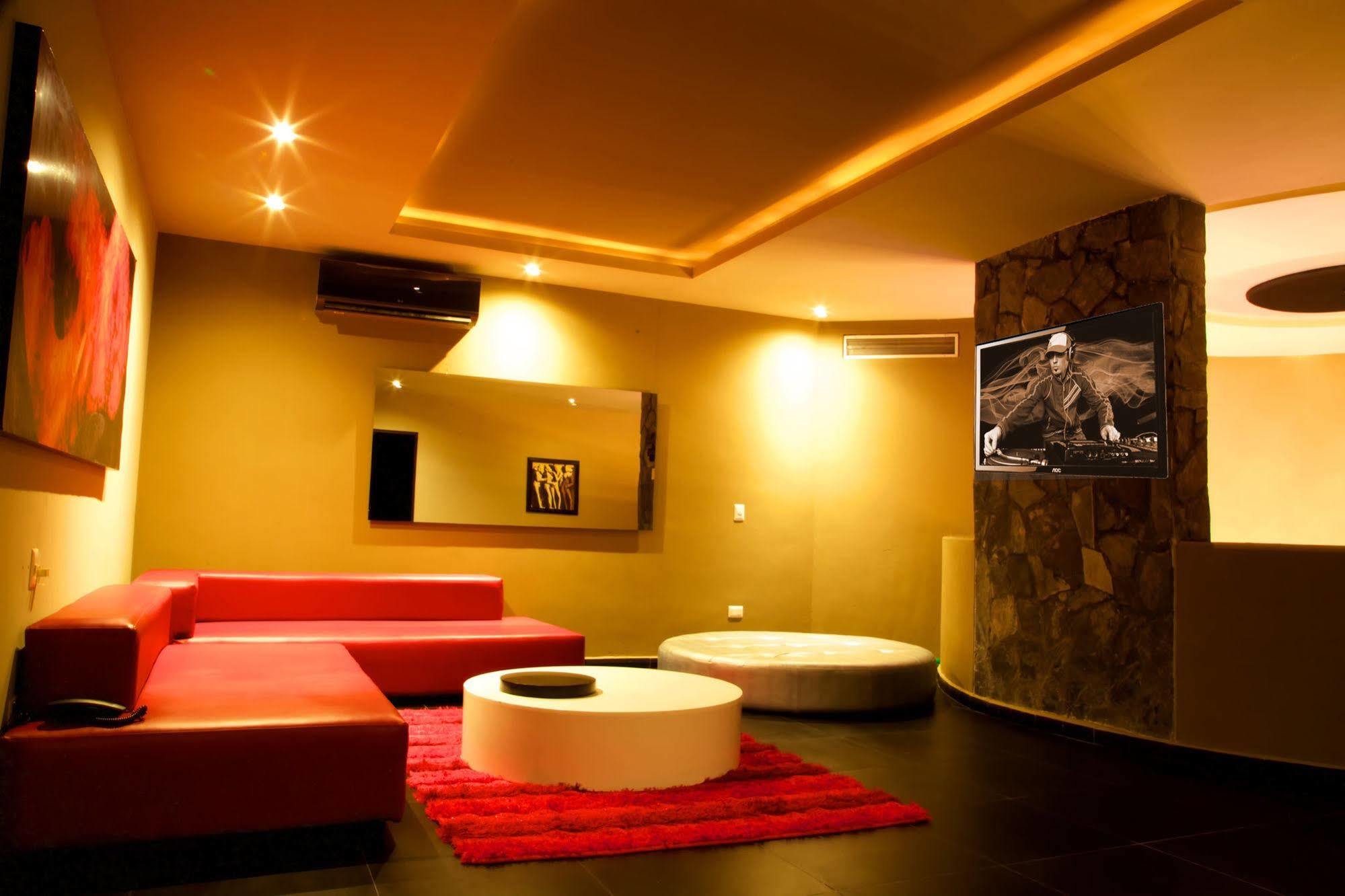 Cancun Private Party (Adults Only) 푸에르토 모렐로스 외부 사진