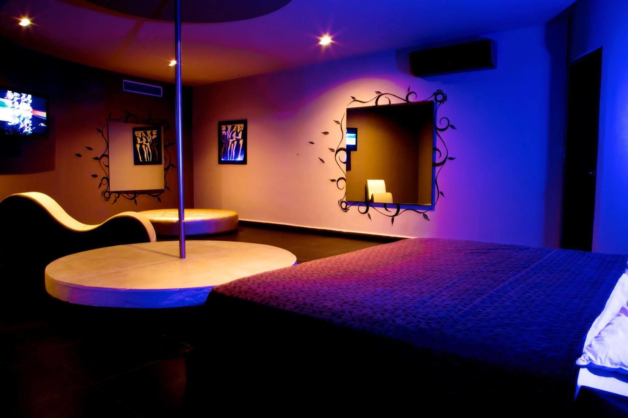 Cancun Private Party (Adults Only) 푸에르토 모렐로스 외부 사진